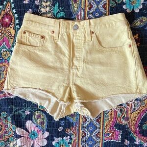 Vintage Levi’s shorts